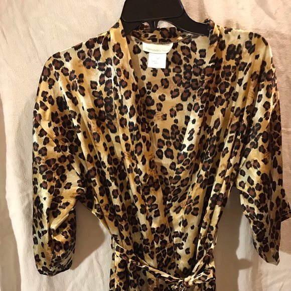 Alexandra Nicole Gown & Robe - Picture 5 of 7